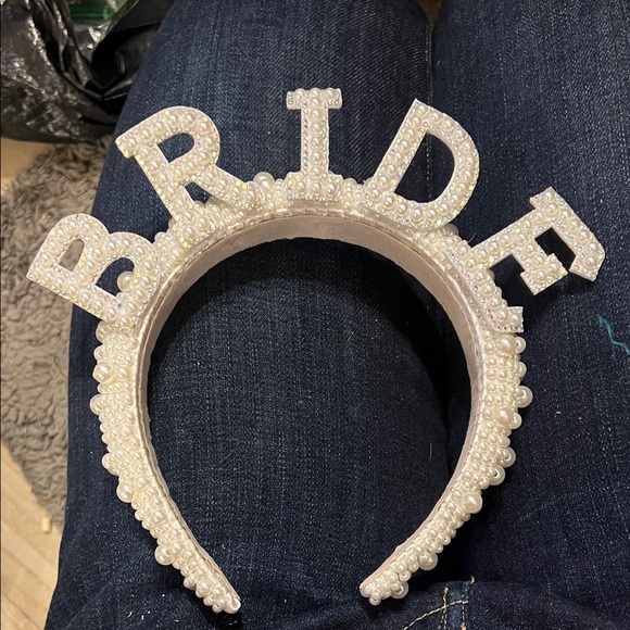 Accessories - Pearl 'Bride' Headband